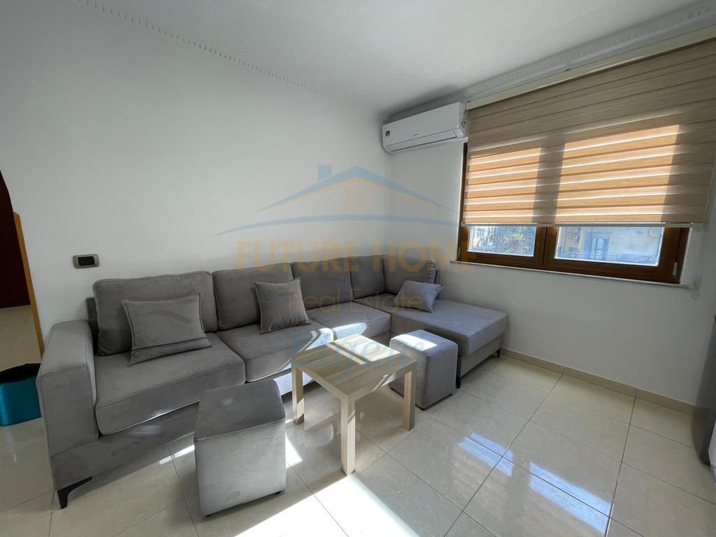 Qera tek Bulevardi i Ri 600€