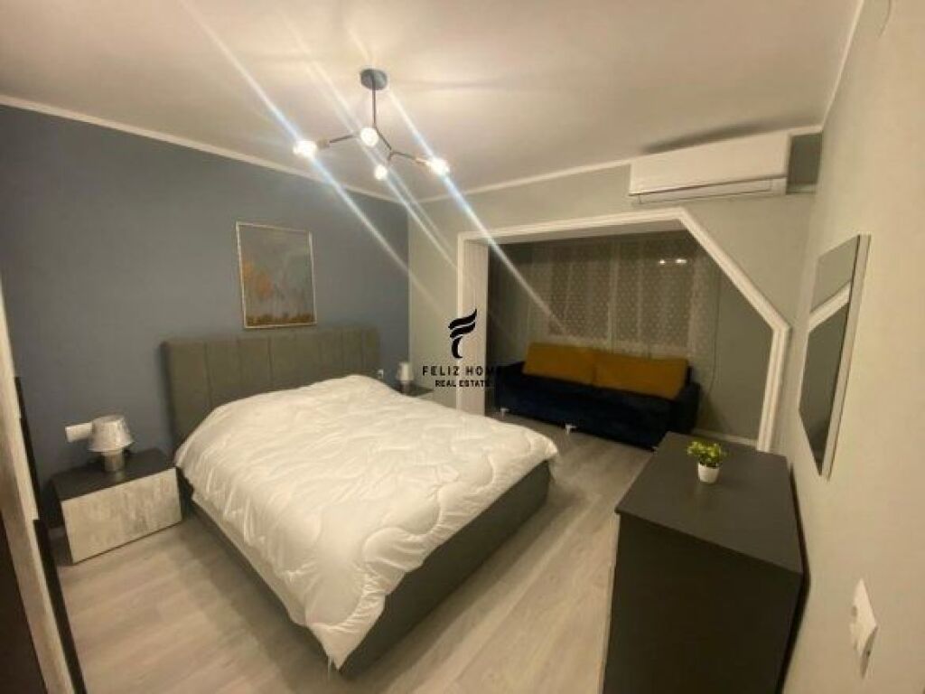 APARTAMENT ME QERA 1+1 RRUGA E DURRESIT 65.000 LEKE FH-64627