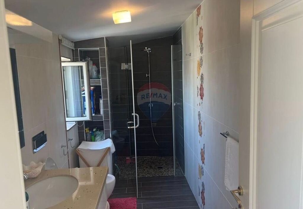 Duplex for sale with view of the Dry Lake ID: 530181095-240