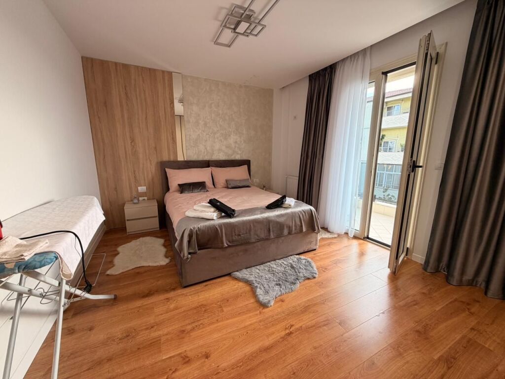 APARTAMENT 1+1 BALLKON -PËR QIRA 🏡