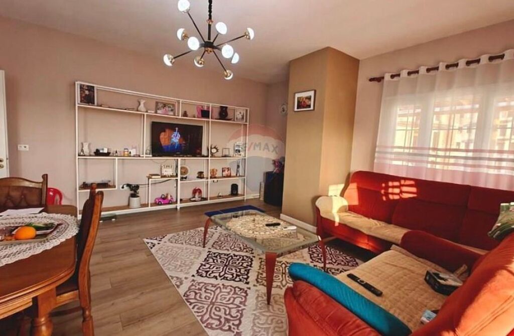 SHITET, APARTAMENT 3+1+2, FRESKU, TIRANE ID: 530581010-67