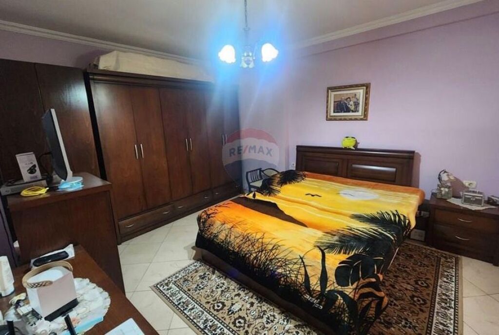 Apartament 2+1+2 per shitje Komuna e Parisit ID: 530601005-259