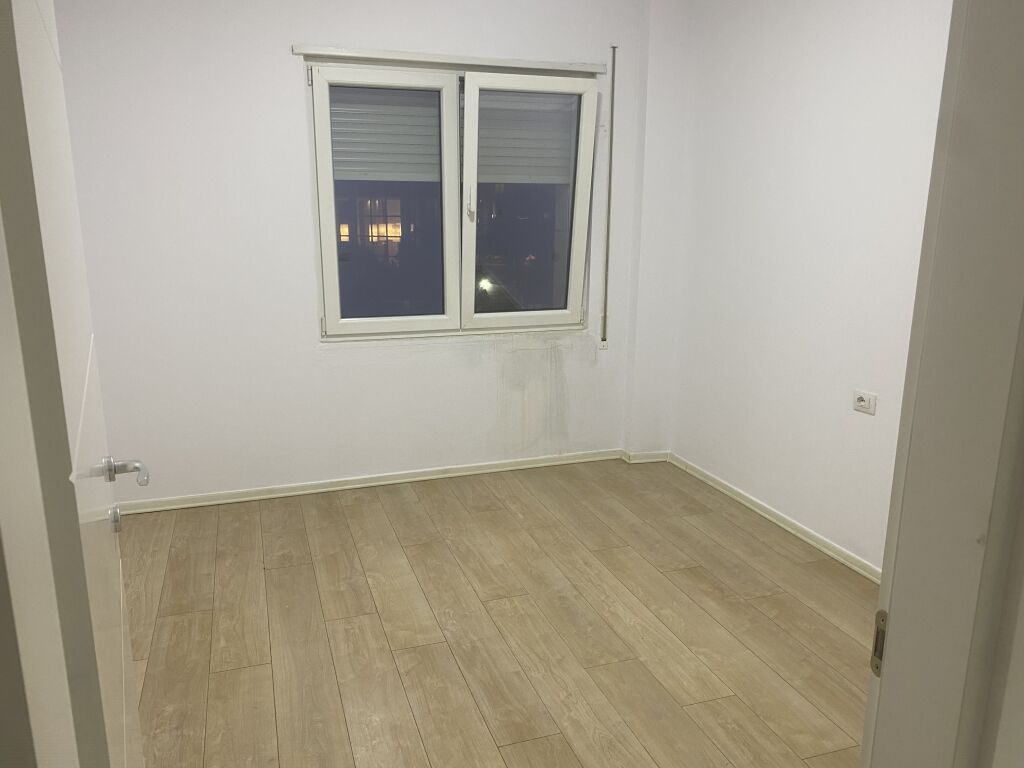 Appartamento 2+1+2 in affitto in Via Kosovarëve