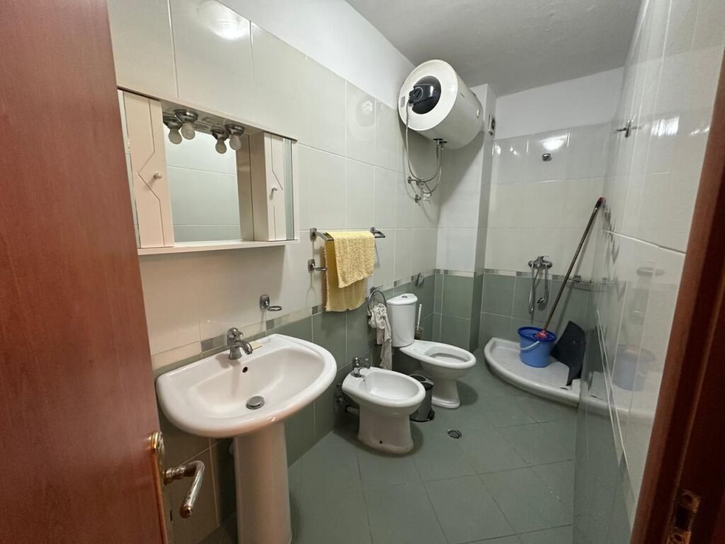 🏢Selvia, near Hotel Black Diamond, apartment 2+1+2 for rent, partially furnished 70,000 Leke