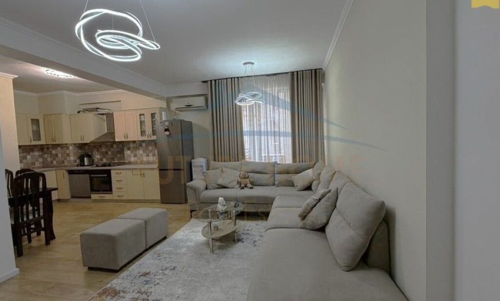 Shitet, Apartament 2+1+2 , Unaza e Re