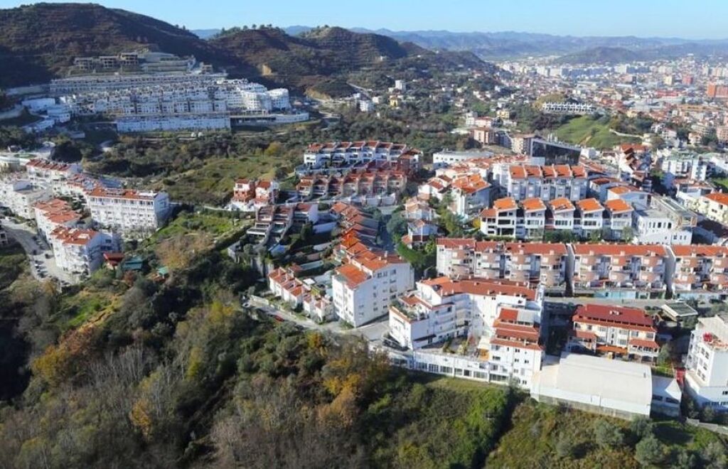 Dupleks - Për Shitje - Kodra e Diellit, Tiranë(ID: 530581010-72)