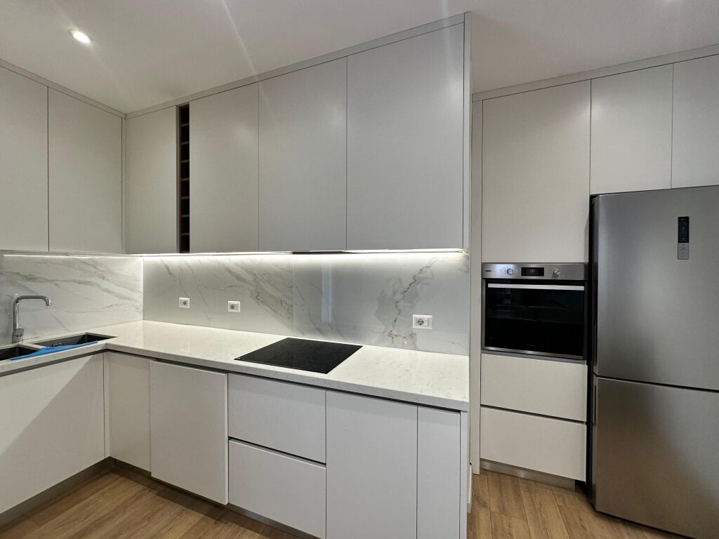 Apartament 2+1+2 me parkim per qira te Kopshti Zoologjik
