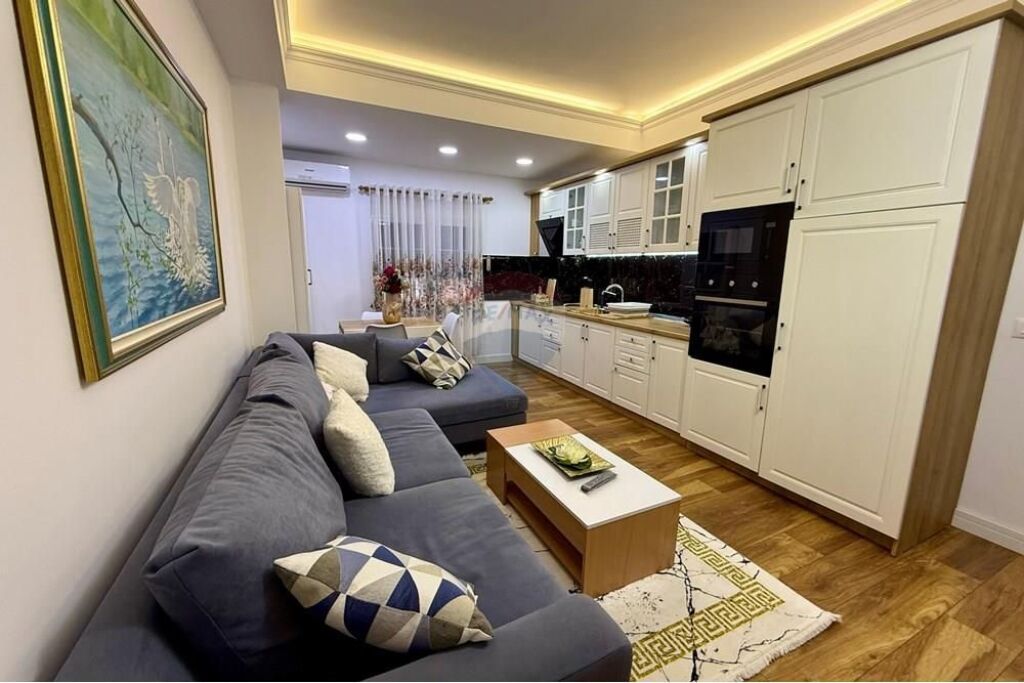 Apartament 1+1 me qera Bllok