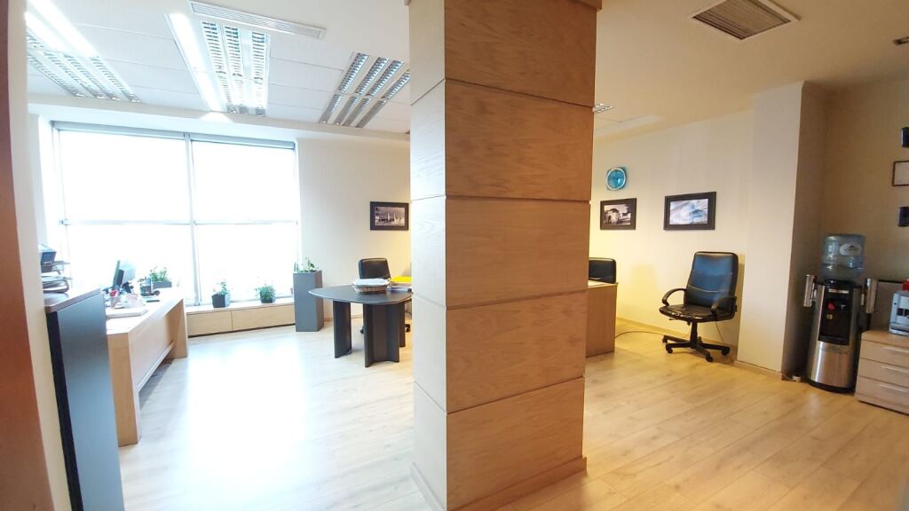 Office for sale near the high school, Elbasan street