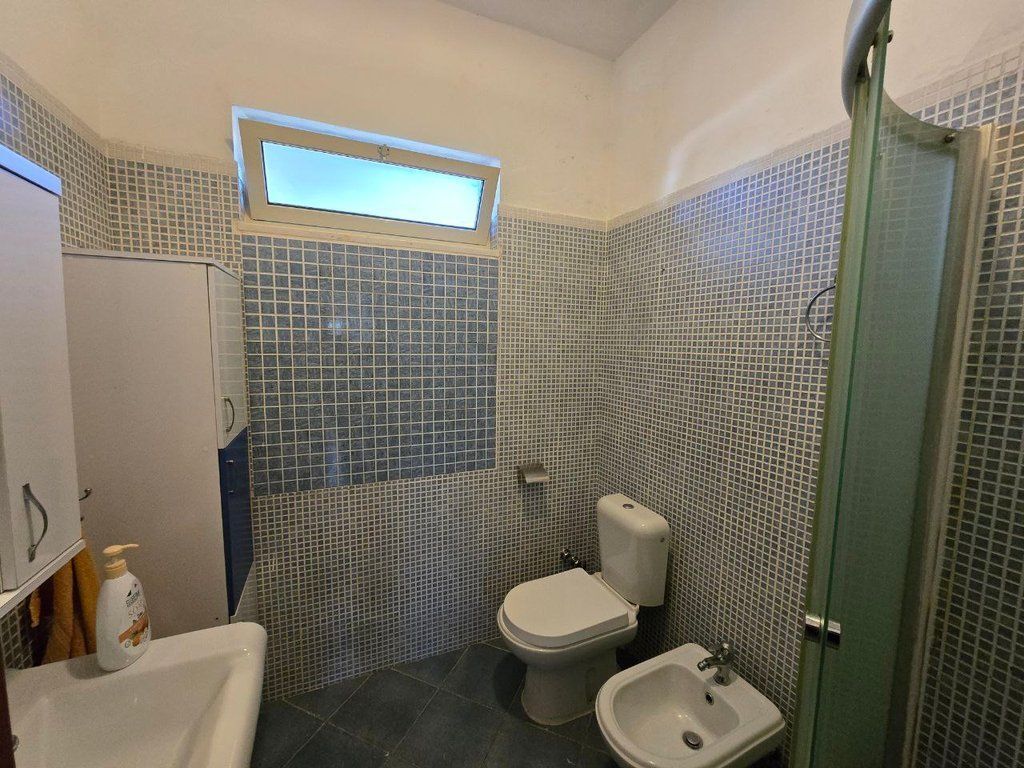 APPARTAMENTO 2+1 CON GIARDINO IN VENDITA A LURA 1