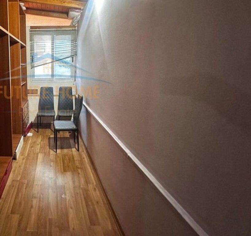 Shitet Apartament 2+1+2,Liqeni i Thatë,Tiranë