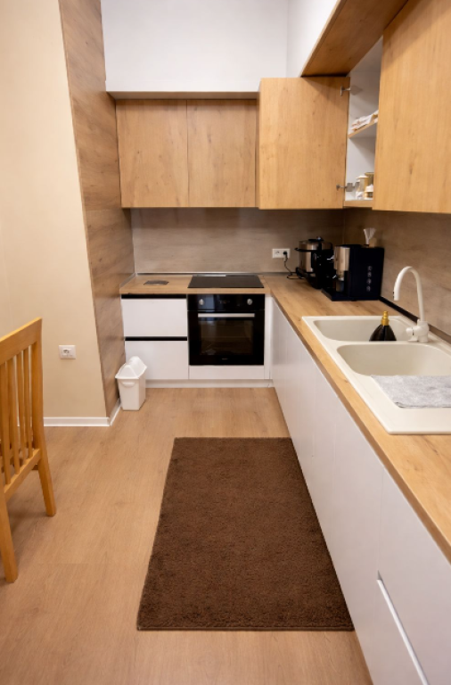 🏡 Jepet me Qira Apartament 3+1+2 – Grand Gallery   
