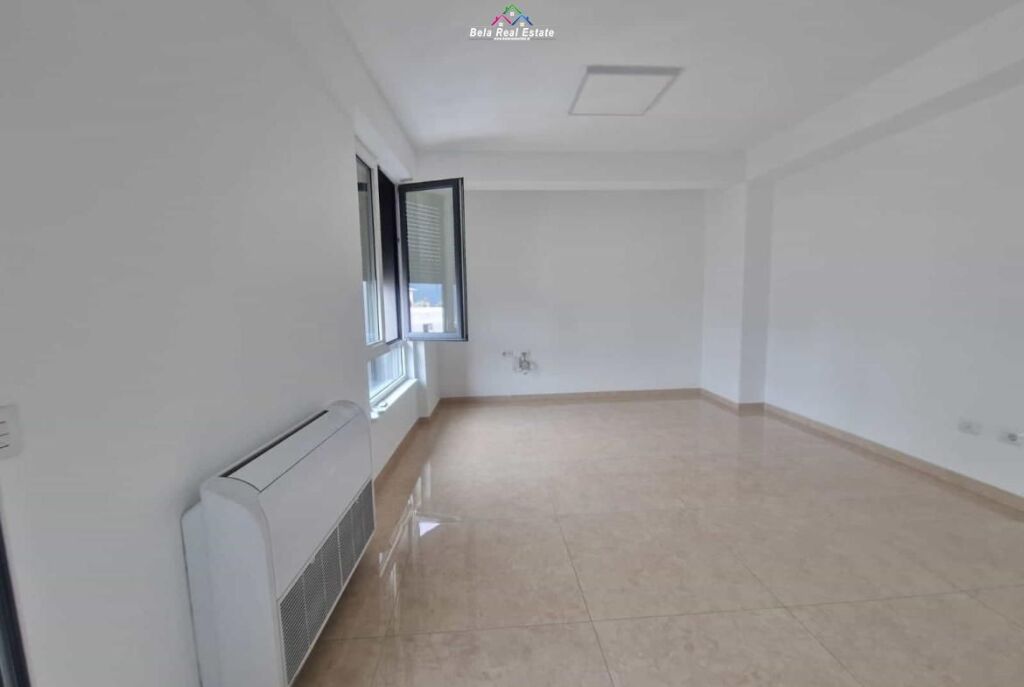 Zyre Me Qera 3+1 Ne Myslym Shyr ( ID BZ2867) Tirane