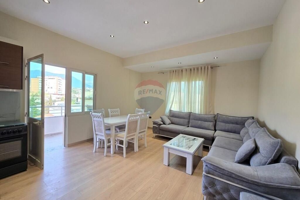 Apartament - Për Qira - Vilat Gjermane, Tiranë