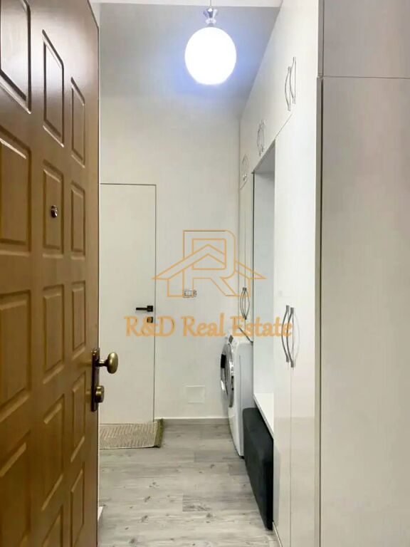 🏡 Appartamento 2+1 in affitto – Pazari i Ri, Tirana