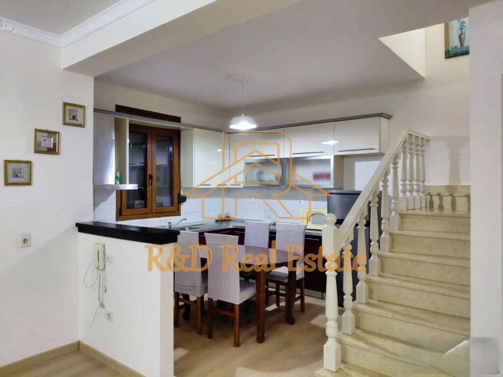 🏡 CASA IN AFFITTO – Duplex, Via Pasho Hysa (Ali Demi)