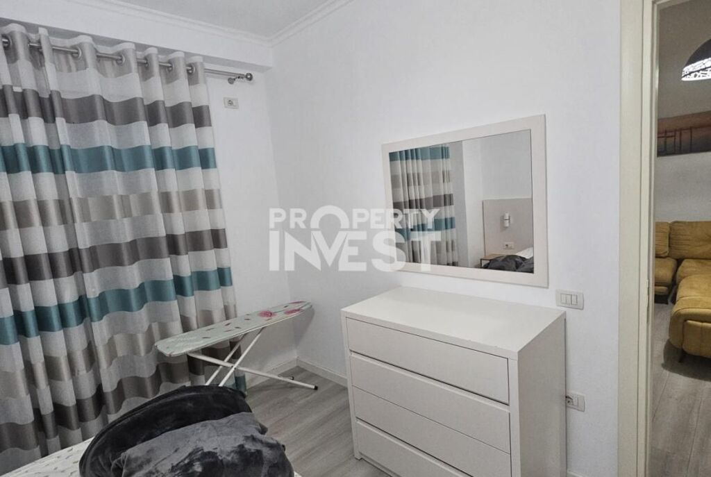 Jepet me Qera Apartament 1+1 Fakulteti Shkencave, Stacioni trenit, Brrake