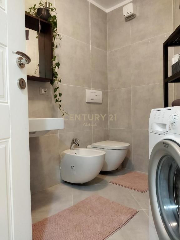 APARTAMENT 1+1 ME QIRA TEK TREGU ELEKTRIK