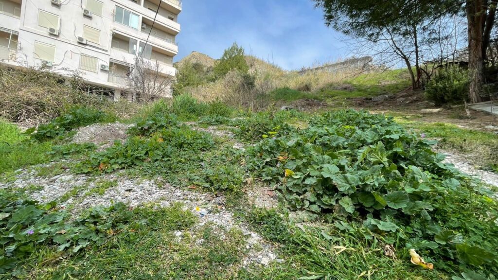 Terreno/Terra di 400m² in Vendita a Shkemb di Kavaja | Opportunità di Investimento