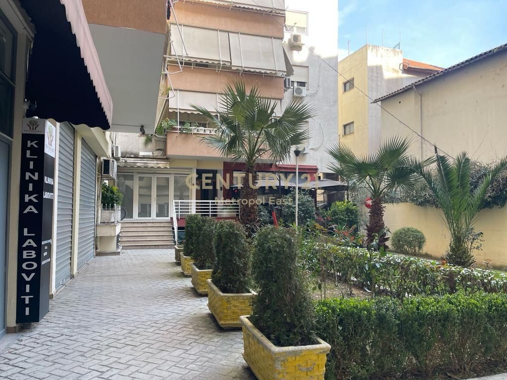 Appartamento 2+1 in Affitto | 110 m² | 5° Piano | Zona ATSH - Nuovo Mercato 800 € /Mese