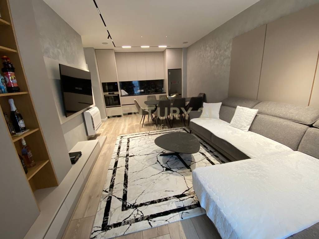 Shitet Apartament 2+1+2 në Rezidencën Erli ! 260,000 € Sip. Totale  92m2