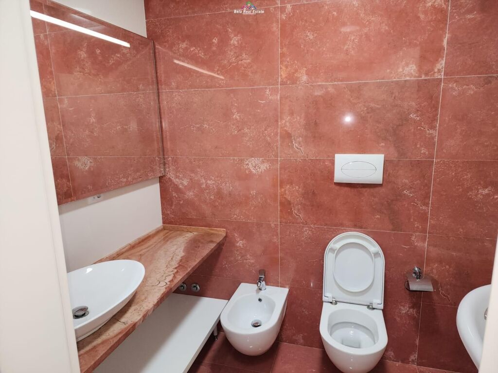 Vile 2 Kateshe Me Qera 3+1 Tek Long Hill Residence (ID BV22238) Tirane.