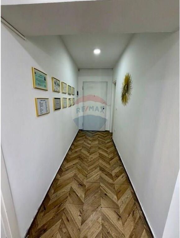 *BEAUTY BUSINESS FOR SALE, PARIS MUNICIPALITY*