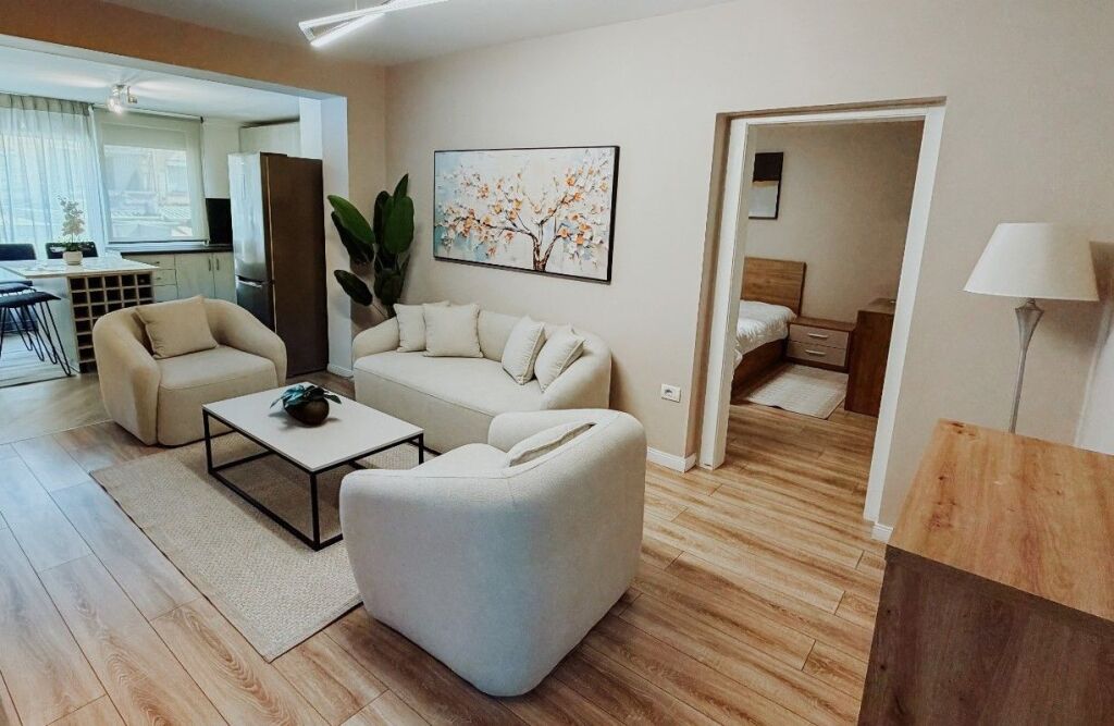 🏡 Appartamento Esclusivo 2+1 con Cabina Armadio in Affitto nel Centro (Myslym Shyri)