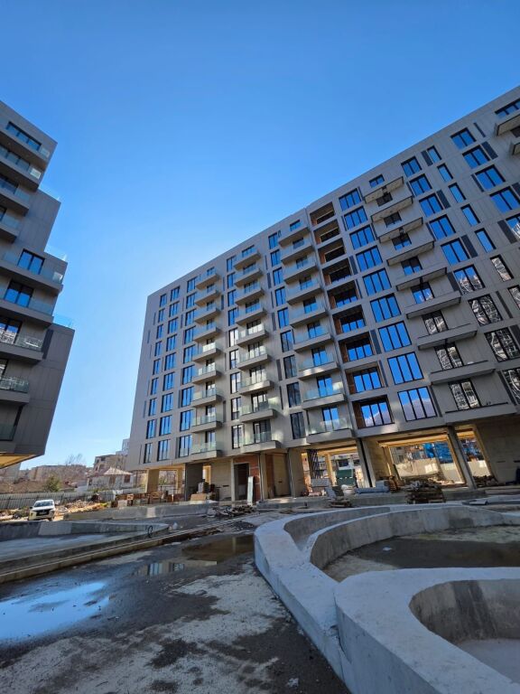 Golden Gate Residence Above the New Maternity For Sale Apartment 2+1+2