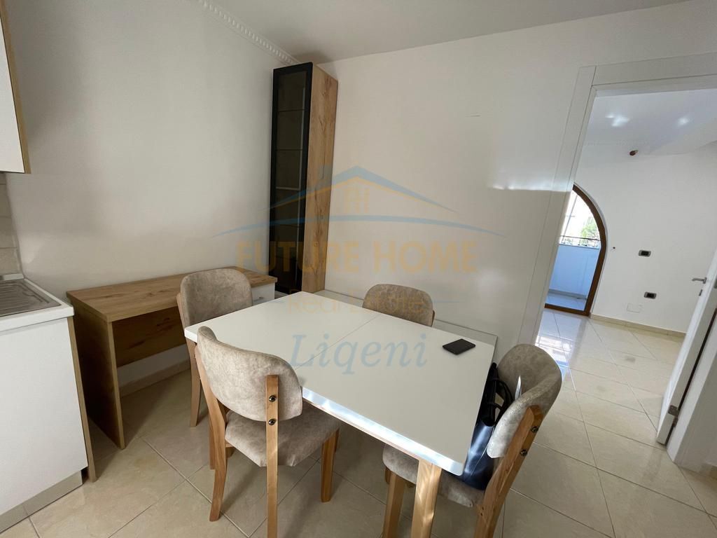 Qera tek Bulevardi i Ri 600€