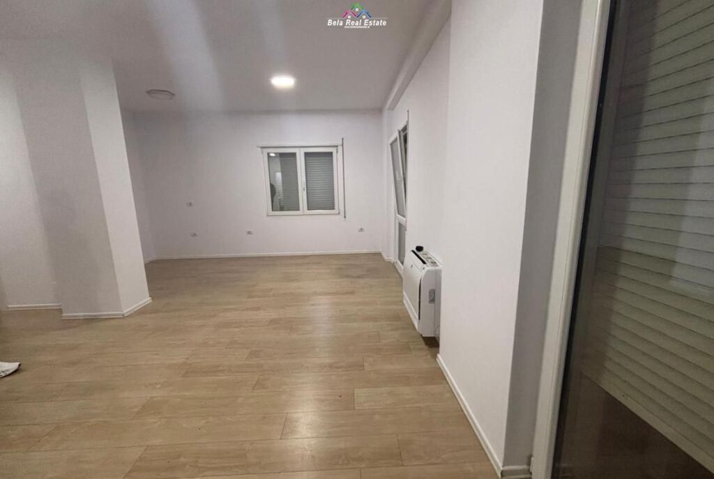 Zyre Me Qera 2+1 Tek Rruga e Kosovareve ( ID BZ2865) Tirane