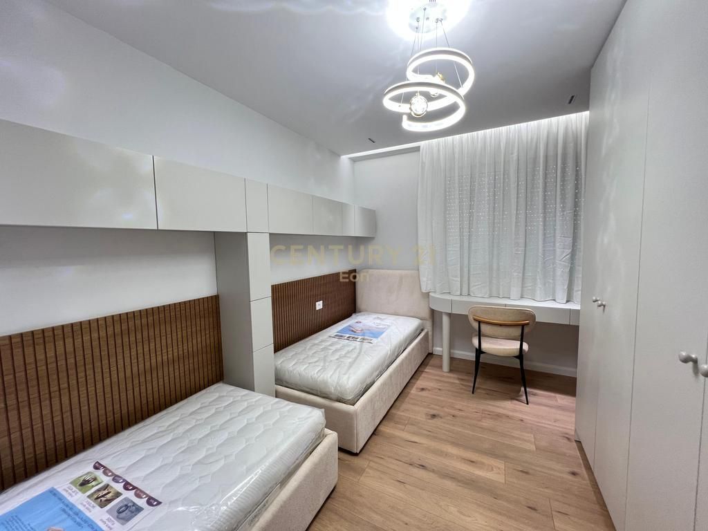 Qera, Apartament Luxury, 2+1+2, Spitalle, Durres !