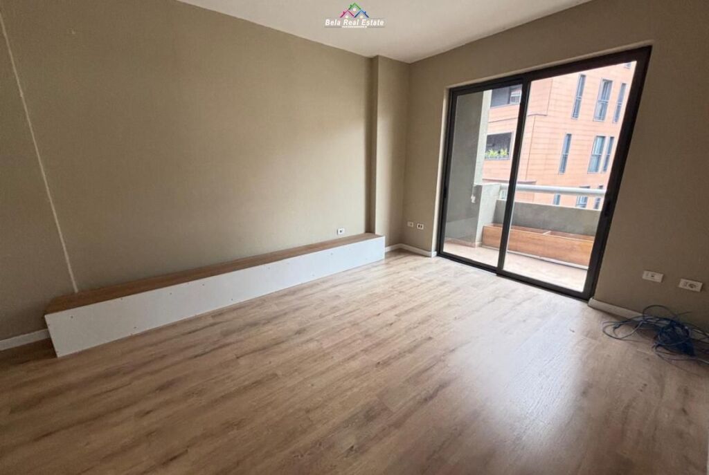Zyre Me Qera tek Rruga e Kosovareve ( ID BZ2868) Tirane