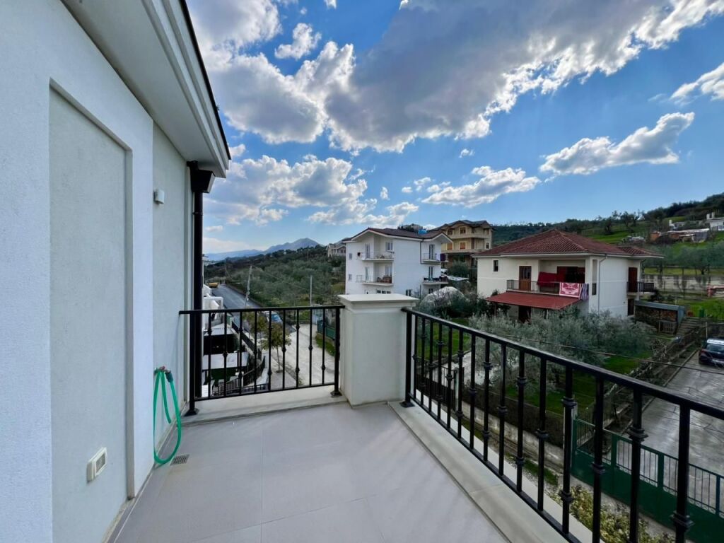Affittasi villa su 3 piani, “Residenza Vilat Lule”, Mjull Bathore