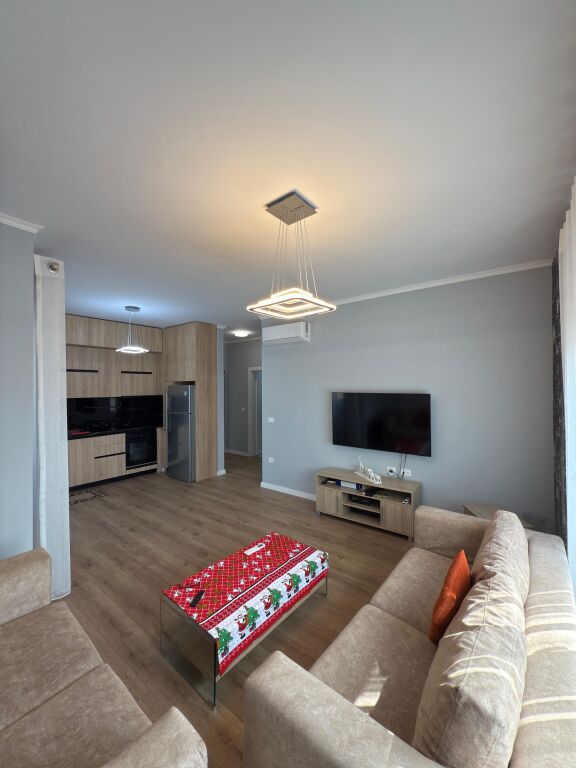 Apartament 1+1 per shitje tek Tv KLAN