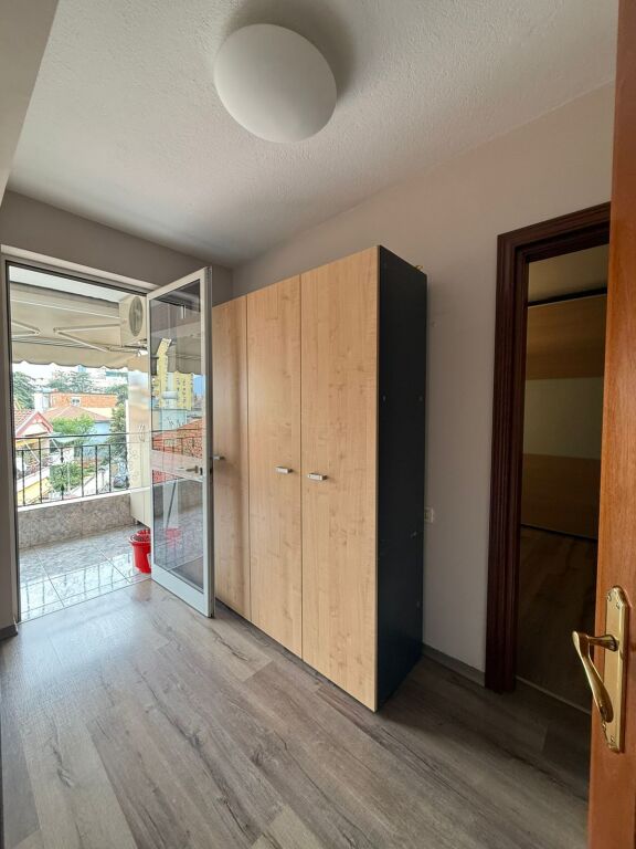 Appartamento 2+1 in Via Kavaja!