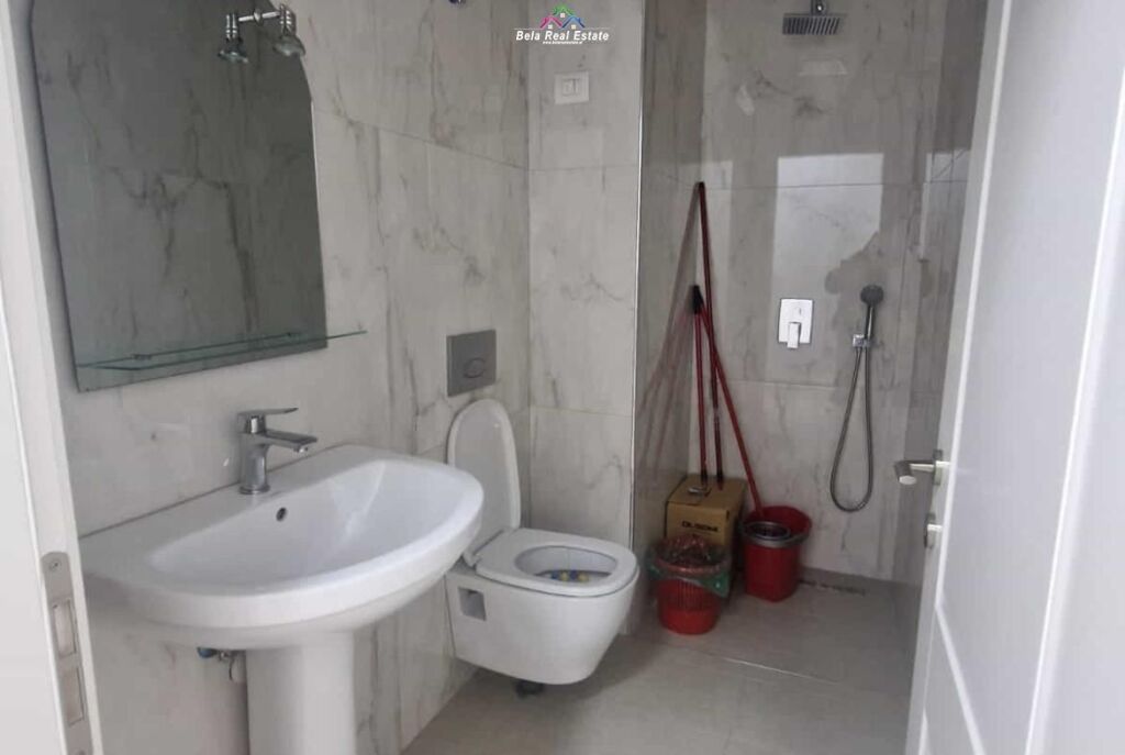 Zyre Me Qera 3+1 Ne Myslym Shyr ( ID BZ2867) Tirane