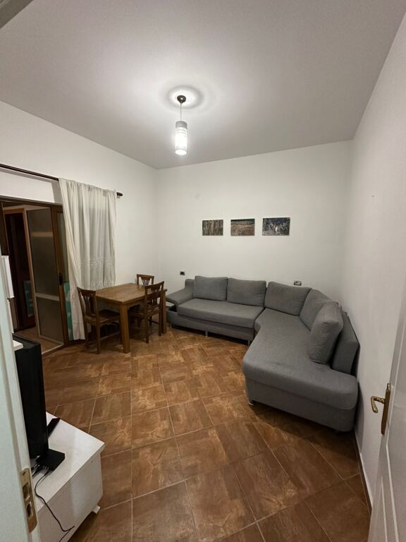 Apartament me qera 1+1 - 📍Nenstatcioni elektrik, rruga Havzi Nela