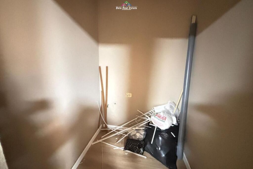 Zyre Me Qera tek Rruga e Kosovareve ( ID BZ2868) Tirane