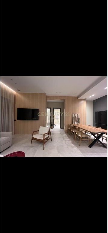 Luxury villa for rent in Paskuqan
