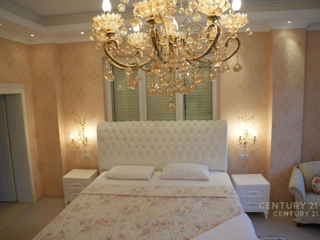 Unique villa for sale in the Qetesia Residence, Qerret!
