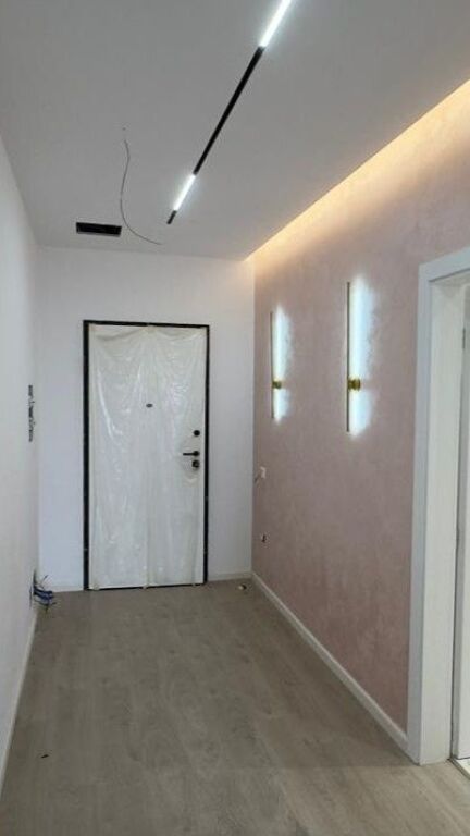 Ufficio &amp; Appartamento- In Affitto - Lago Secco, Tirana