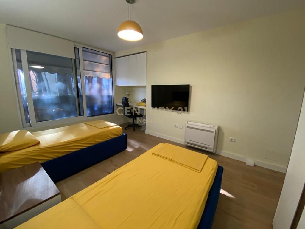 SHITET APARTAMENT 2+1+2T NE MALIN E ROBIT!