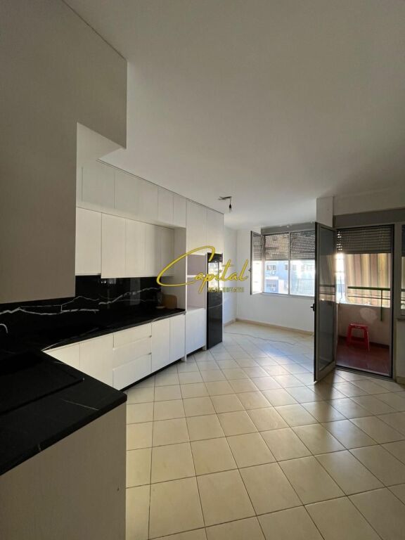 FOR SALE APARTMENT 2+1 DIBRA STREET 33,000,000 LEKE