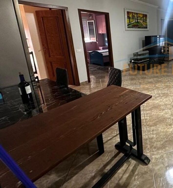 Shitet Apartament 2+1+2,Liqeni i Thatë,Tiranë