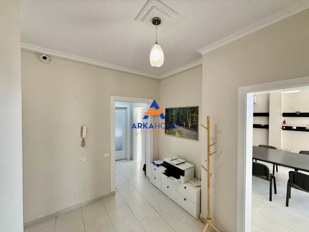LOCALE IN AFFITTO 150M2 "VIA FUAT TOPTANI, CITTÀ DEGLI STUDENTI" 650 EURO