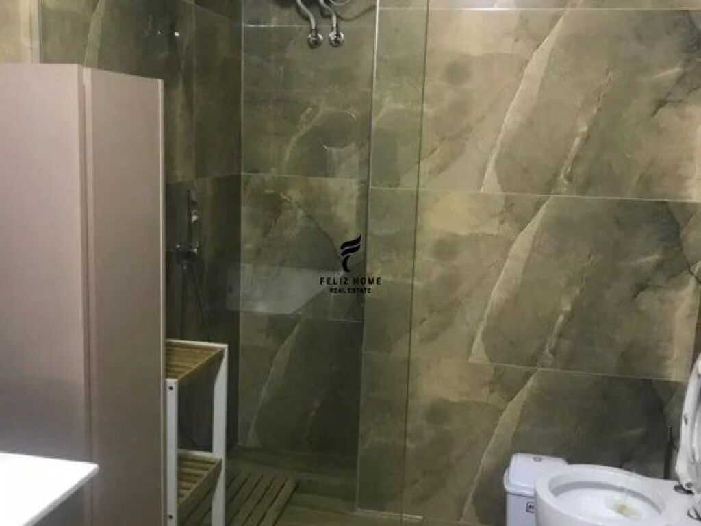 VENDESI APPARTAMENTO 2+1+2 VASIL SHANTO 240.000 EURO FH-64833