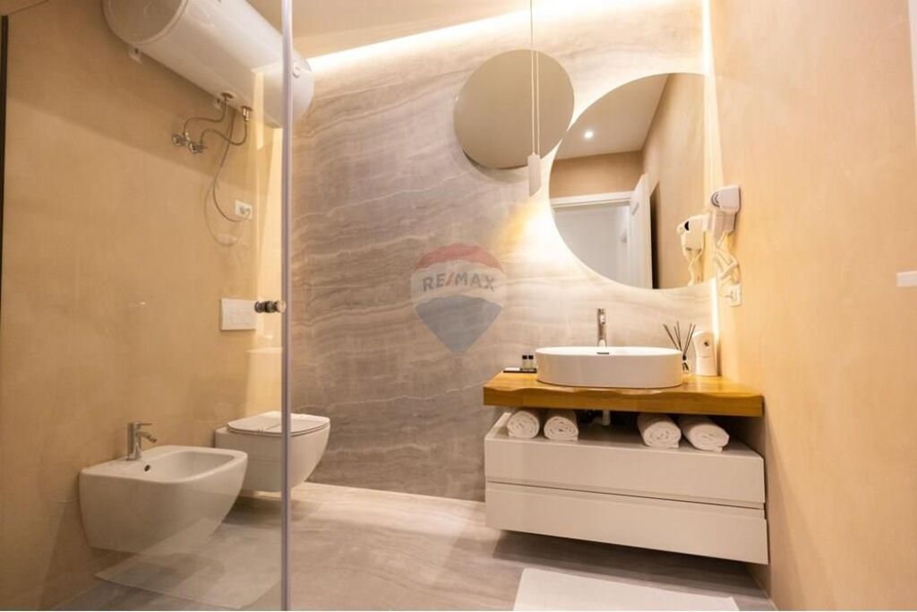 Appartamento 2+1 in vendita – vicino a Piazza Skënderbej