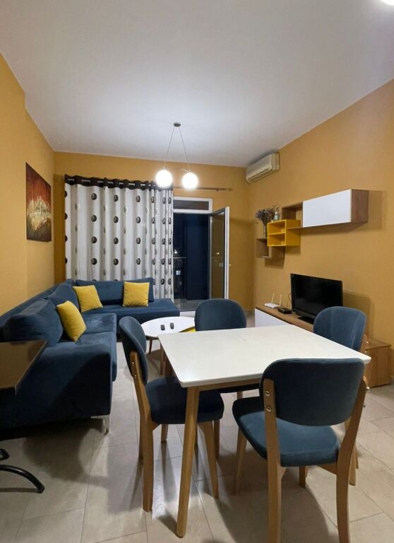 🏡 Jepet me Qira Apartament 1+1 – pranë Square 21