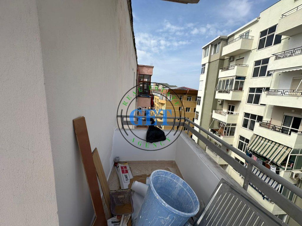Appartamento 1+1 in vendita, Vicino a Pelikan, Spiaggia di Durazzo